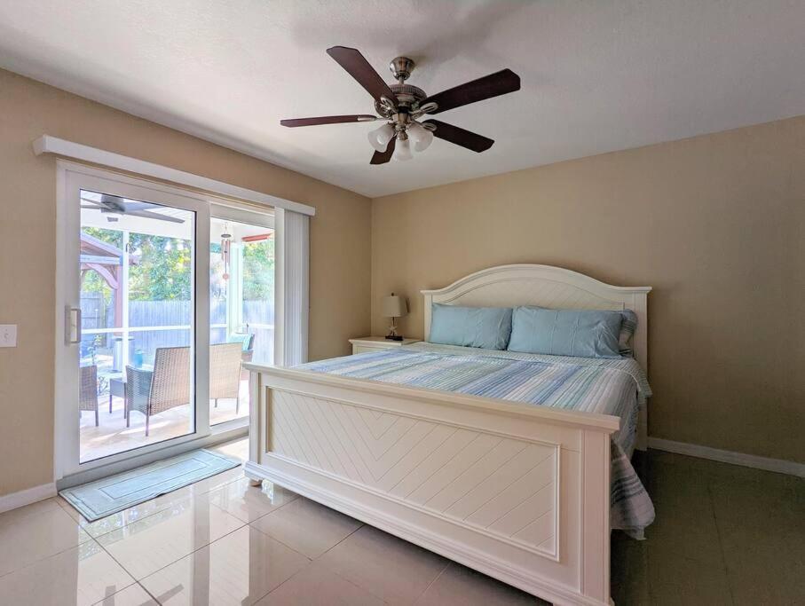 3Bed & 2Bath Property Couple Minutes From Siesta Key Beach & Downtown Sarasota Esterno foto